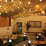 Hotel Bonnie 3*