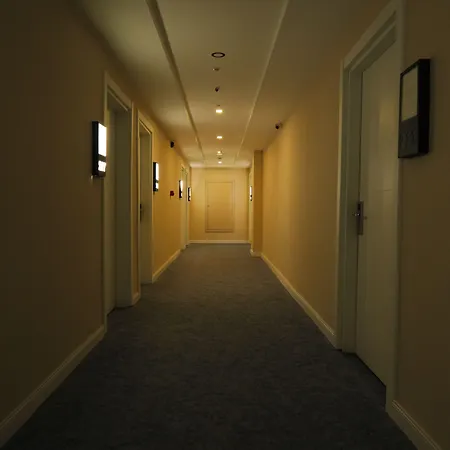 Hotel Bonnie 3*