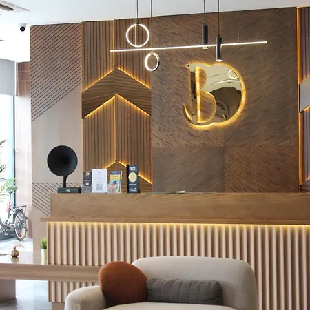 Hotel Bonnie 3*
