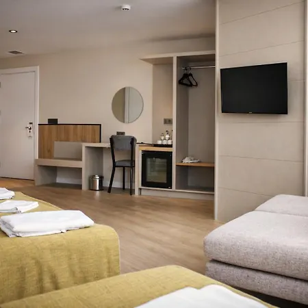 Hotel Bonnie 3*