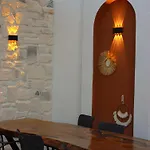 Hotel Bonnie
