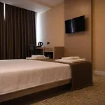 Bonnie Hotel
