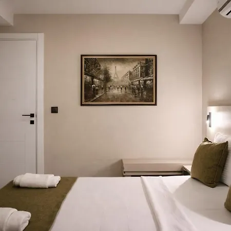 Hotel Bonnie 3*